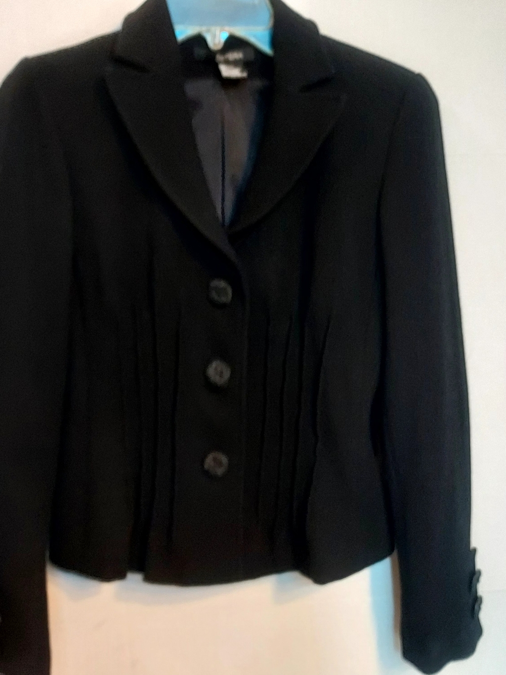 Etcetera Women’s Black Tailored Button-Front Jacket And Skirt 100%Wool 2 Piece
